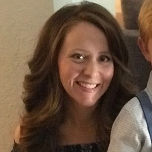 Meet your Posher, Leah